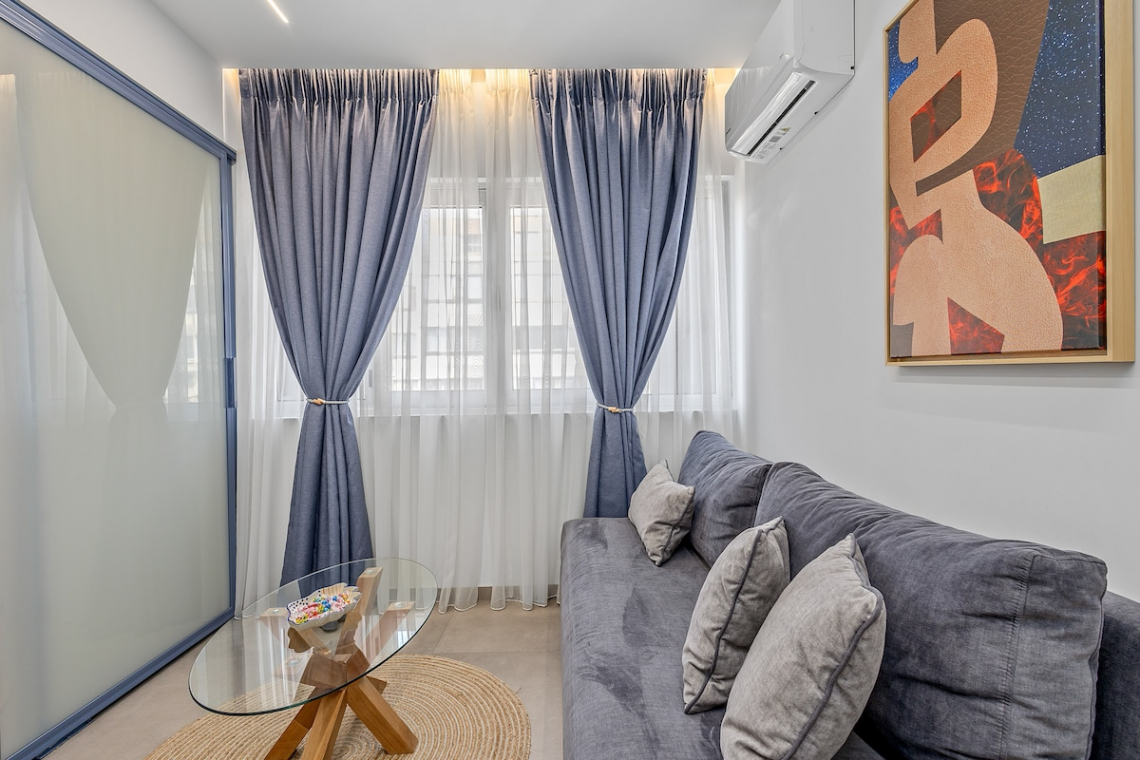 Theatrou Apts in the Heart of Athens! (Apt.1)