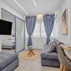 Theatrou Apts in the Heart of Athens! (Apt.1)
