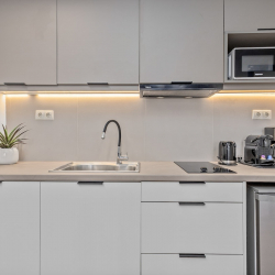 Theatrou Apts in the Heart of Athens! (Apt.1)