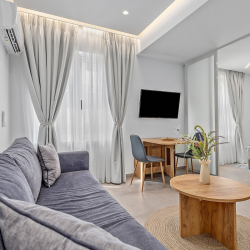 Theatrou Apts in the Heart of Athens! (Apt.2)