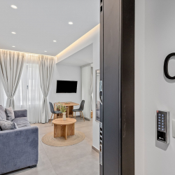 Theatrou Apts in the Heart of Athens! (Apt.2)