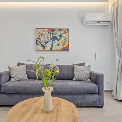 Theatrou Apts in the Heart of Athens! (Apt.2)