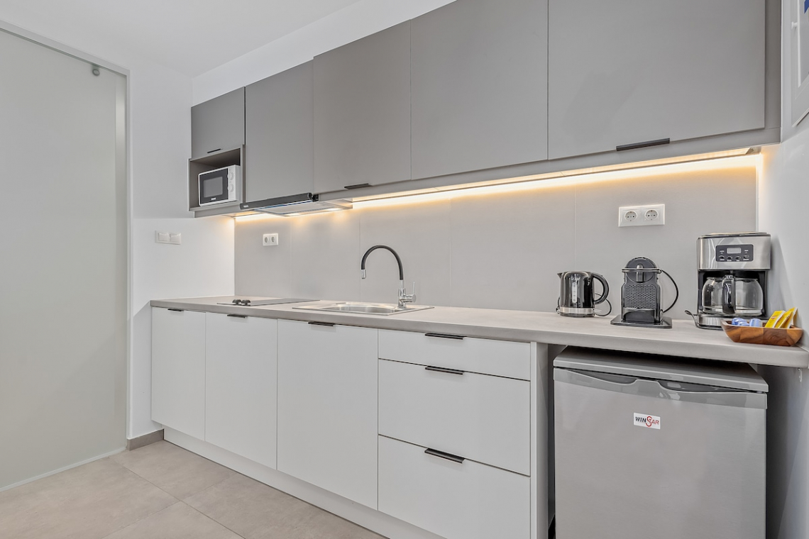 Theatrou Apts in the Heart of Athens! (Apt.2)
