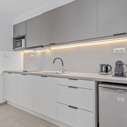 Theatrou Apts in the Heart of Athens! (Apt.2)