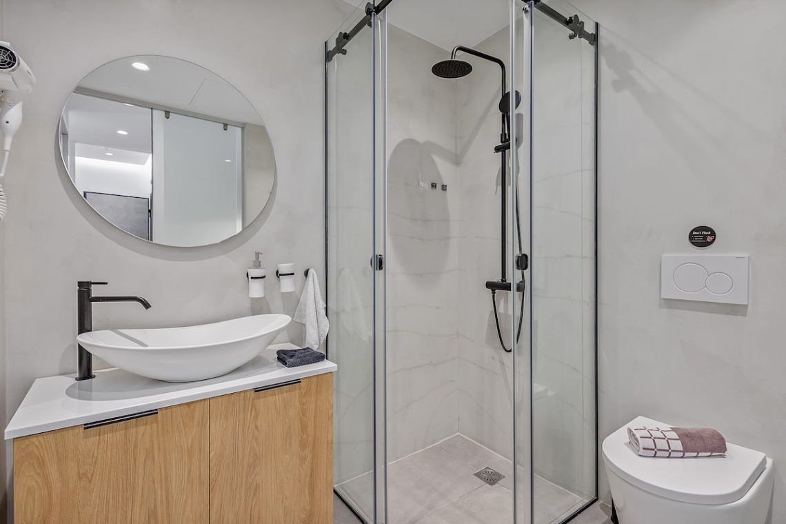 Theatrou Apts in the Heart of Athens! (Apt.2)