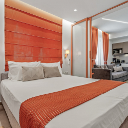 Theatrou Apts in the Heart of Athens! (Apt.3)