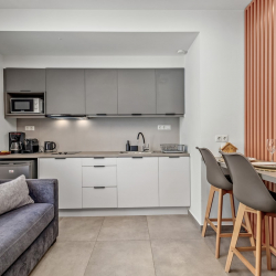 Theatrou Apts in the Heart of Athens! (Apt.3)