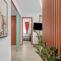 Theatrou Apts in the Heart of Athens! (Apt.3)