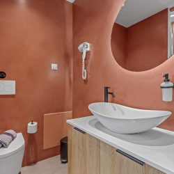 Theatrou Apts in the Heart of Athens! (Apt.3)