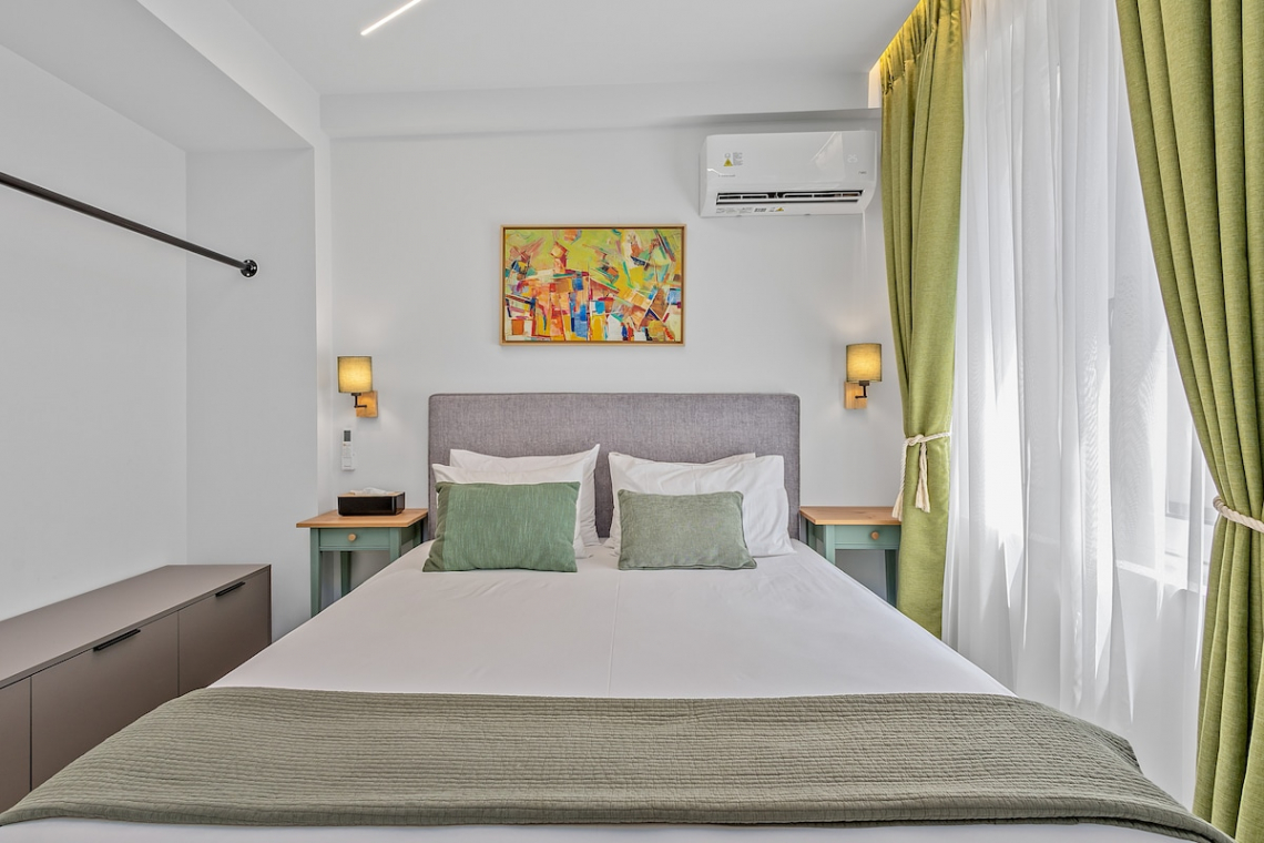 Theatrou Apts in the Heart of Athens! (Apt.4)