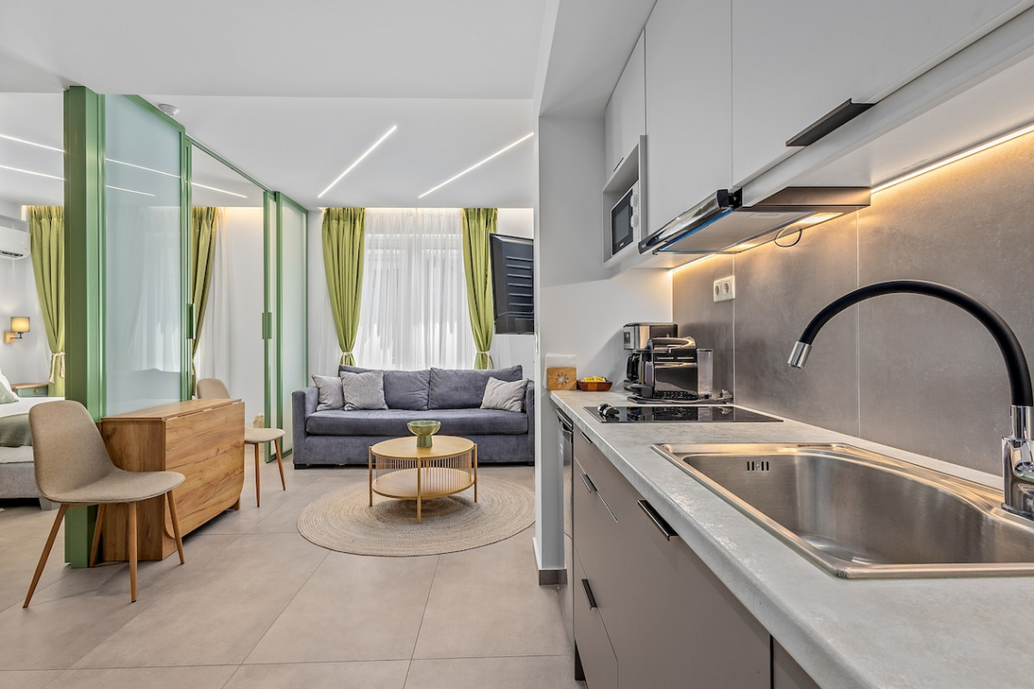 Theatrou Apts in the Heart of Athens! (Apt.4)