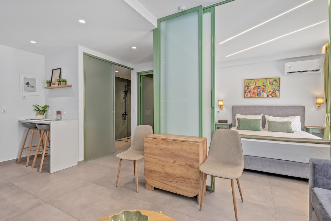 Theatrou Apts in the Heart of Athens! (Apt.4)