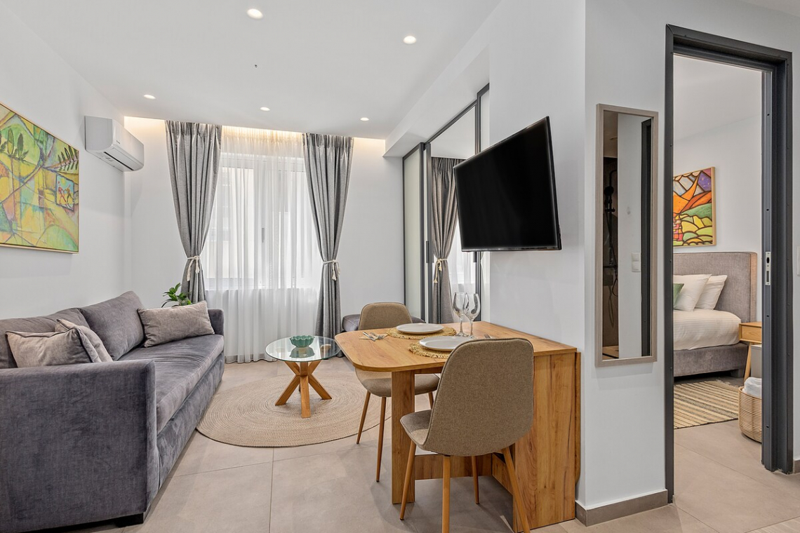 Theatrou Apts in the Heart of Athens! (Apt.5)