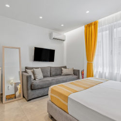 Theatrou Apts in the Heart of Athens! (Apt.6)