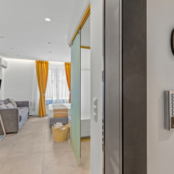 Theatrou Apts in the Heart of Athens! (Apt.6)