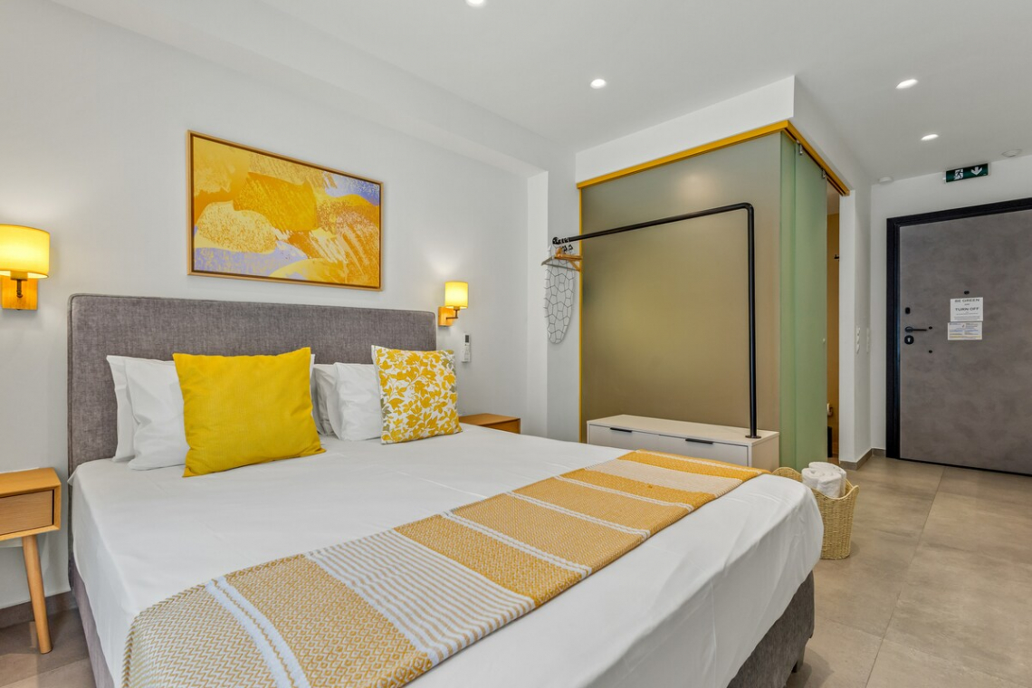 Theatrou Apts in the Heart of Athens! (Apt.6)