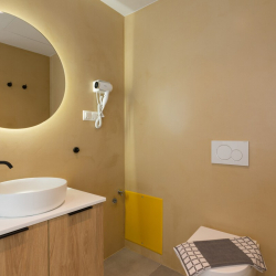 Theatrou Apts in the Heart of Athens! (Apt.6)