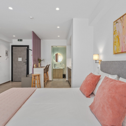 Theatrou Apts in the Heart of Athens! (Apt.7)