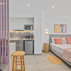 Theatrou Apts in the Heart of Athens! (Apt.7)