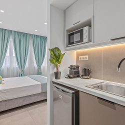 Theatrou Apts in the Heart of Athens! (Apt.8)