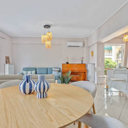 Chalkida Elegant Apartment for 8, 3 min from beach