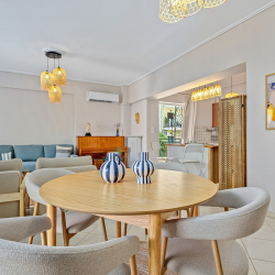 Chalkida Elegant Apartment for 8, 3 min from beach